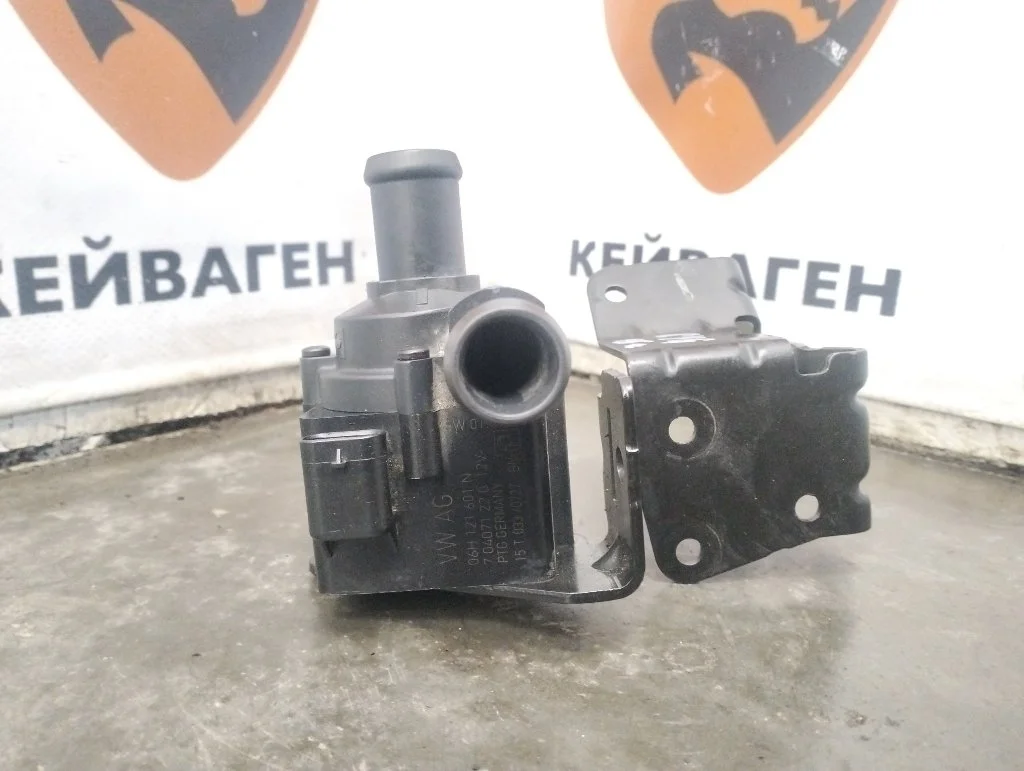 Дополнительный насос Audi A6 2015 C7