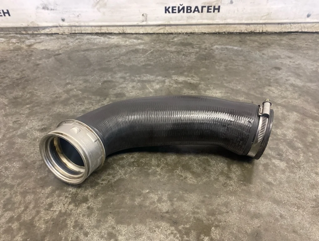 Патрубок интеркулера Volkswagen Tiguan 2008 5N