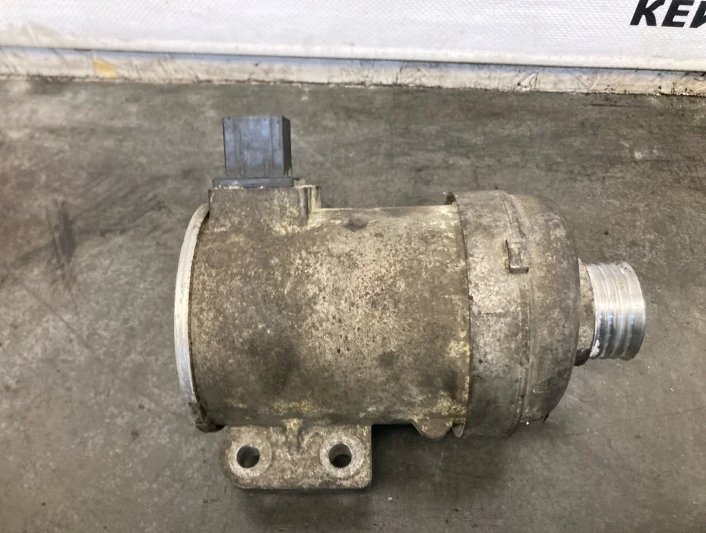 Помпа дополнительная BMW X1 2012 E84