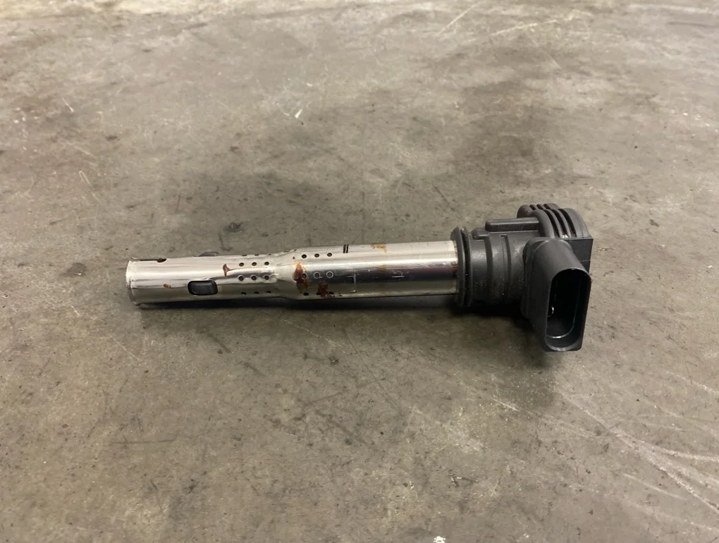 Катушка зажигания Audi A4 2014 B8