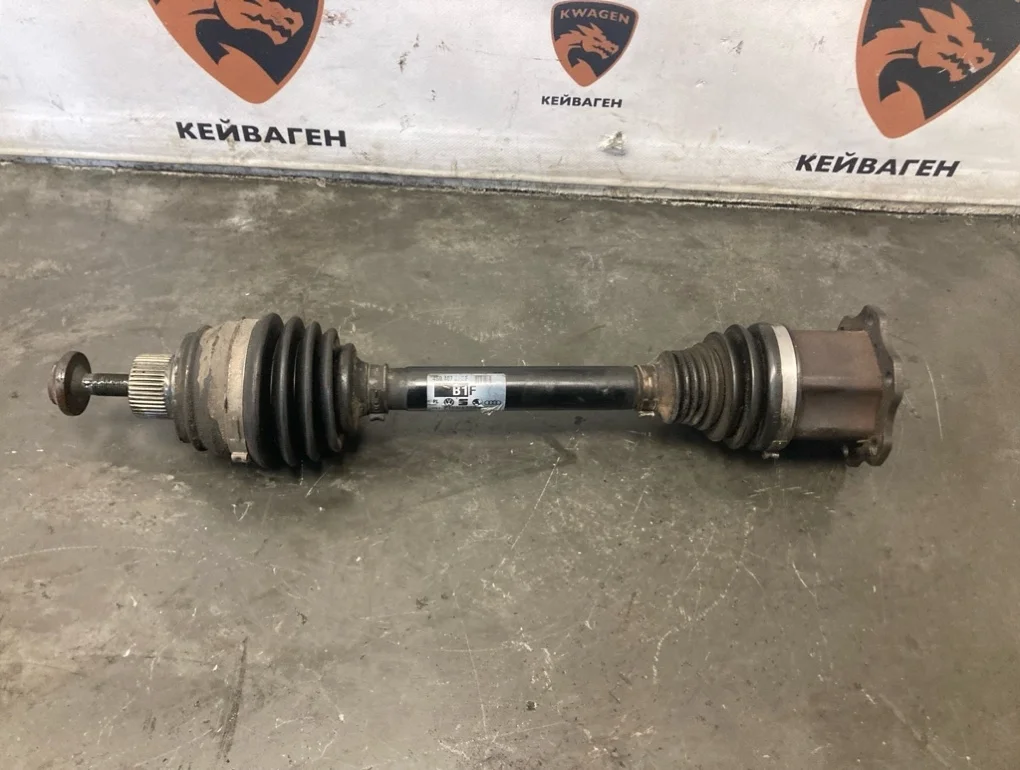 Привод Audi SQ5 2013 8R