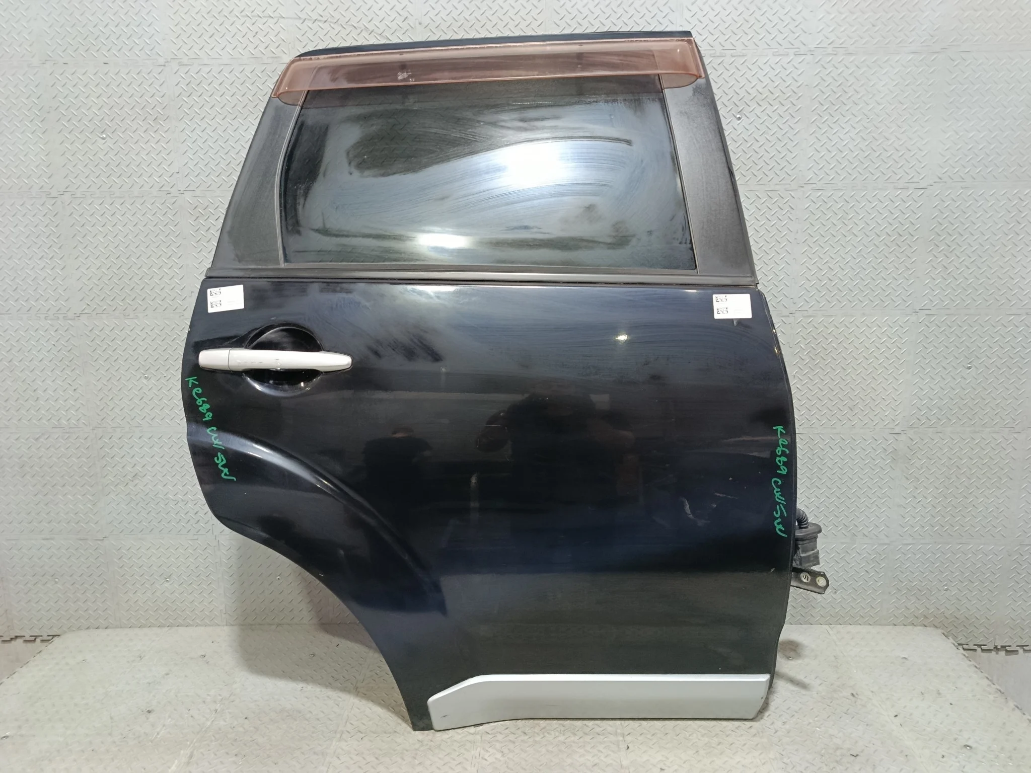 ДВЕРЬ CITROEN MITSUBISHI PEUGEOT 4007 C-CROSSER OUTLANDER CW4W CW5W CW6W EP 5730A244 ЗАД ПРАВО черный, X42 KE689