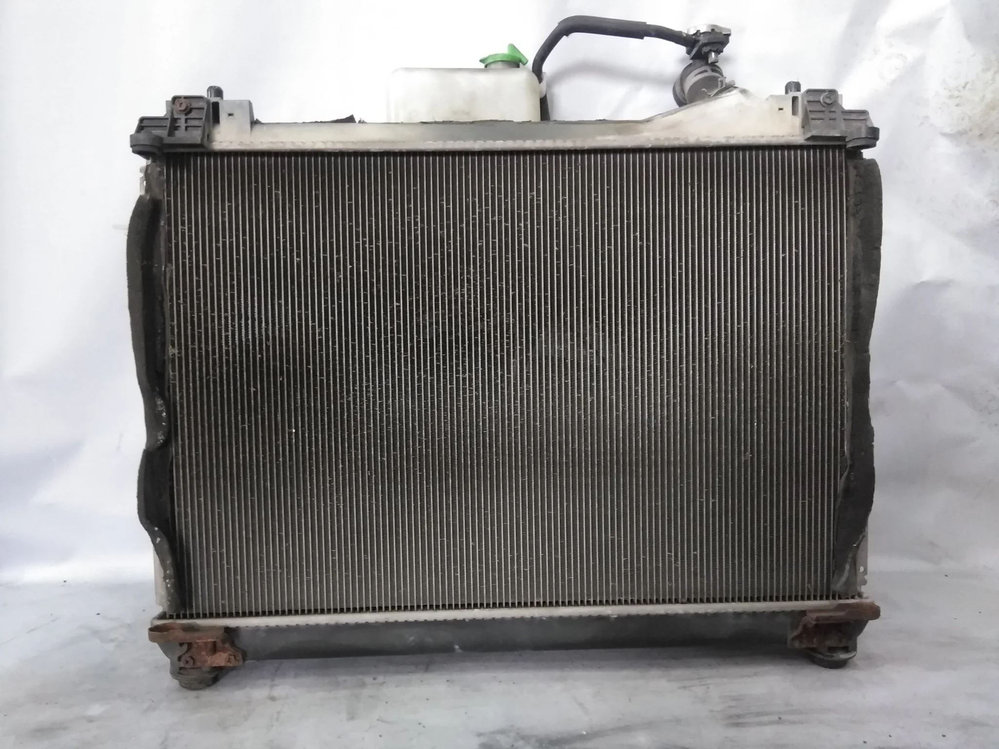РАДИАТОР ДВИГАТЕЛЯ SUZUKI 1770065J10 VB1385