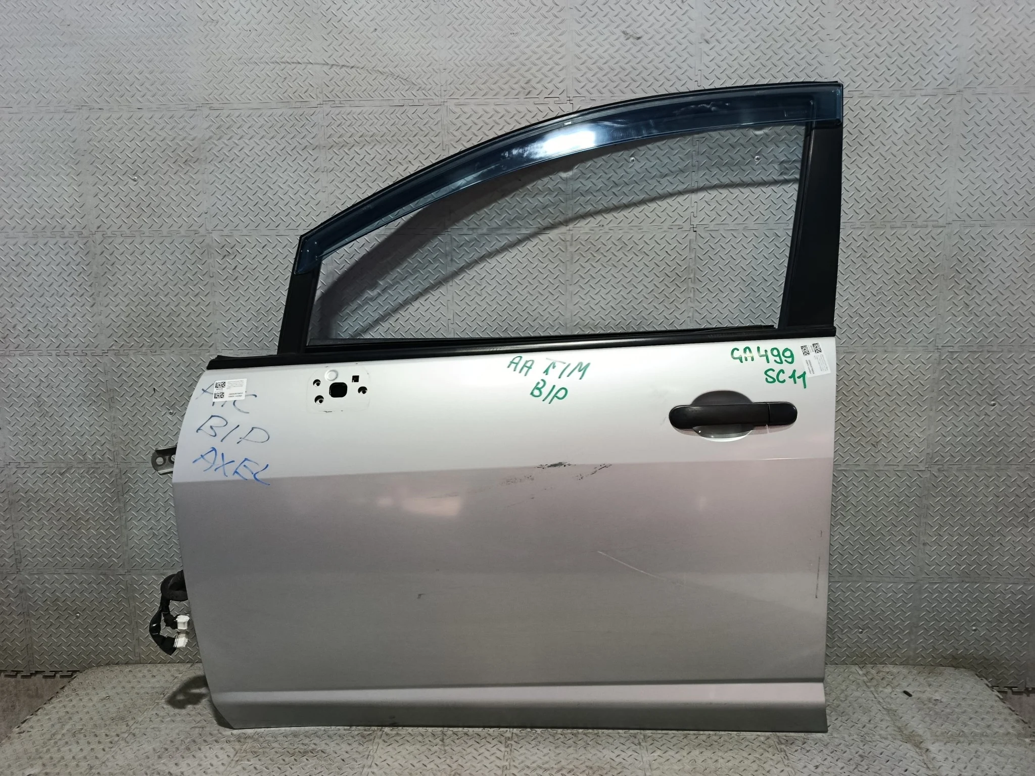 ДВЕРЬ NISSAN H0101ED0MM ПЕРЕД ЛЕВО серебро, K23 GA499