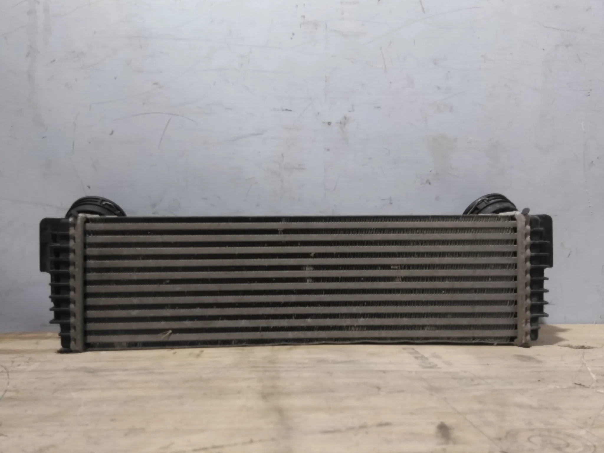 РАДИАТОР ИНТЕРКУЛЕРА BMW X5 X6 E70 E71 F15 F16 M57D30 306D3 N54B30A N55B30A N57D30A N57D30B 17517809321 FE036