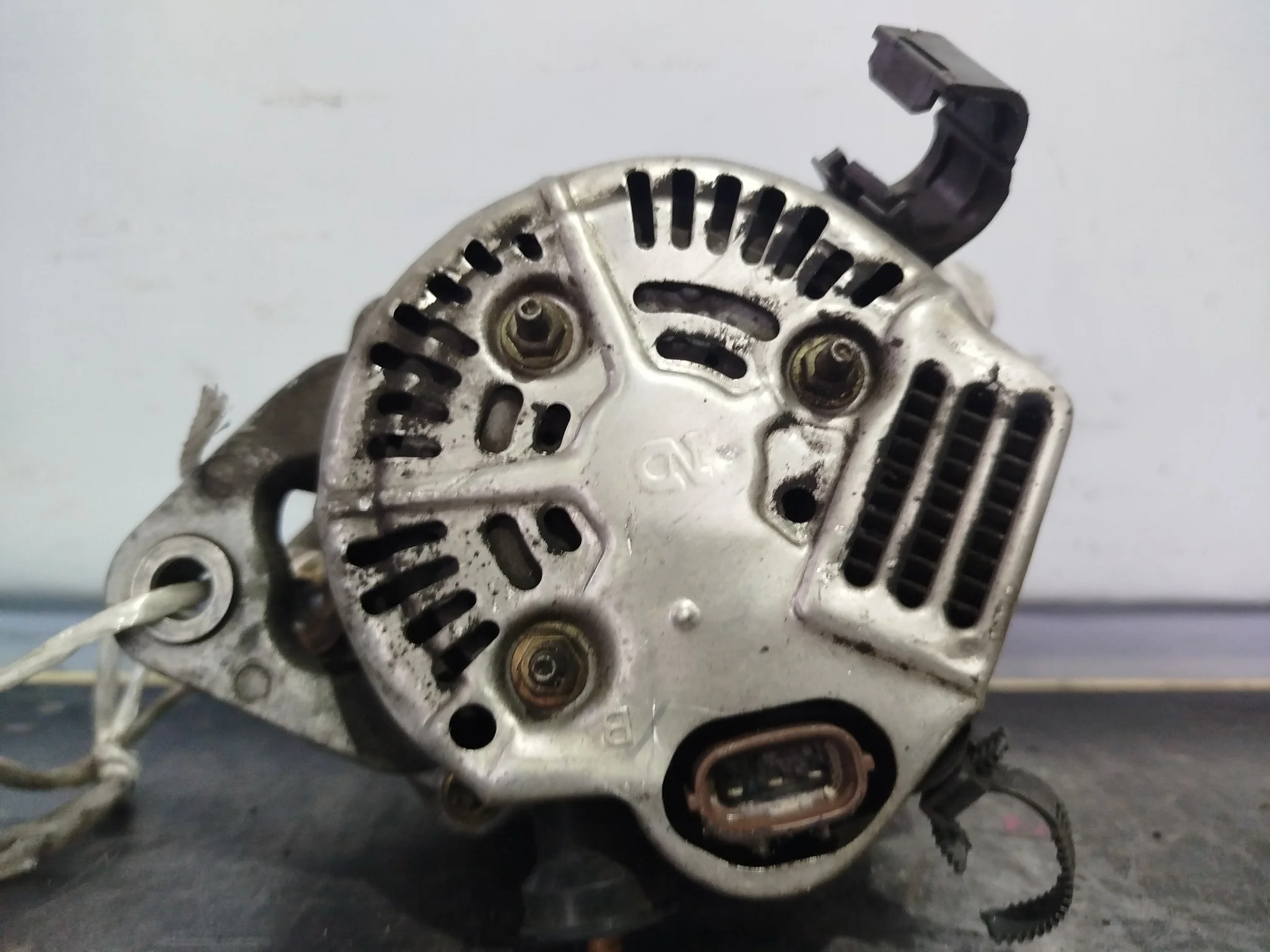 ГЕНЕРАТОР TOYOTA 2706015080 D404