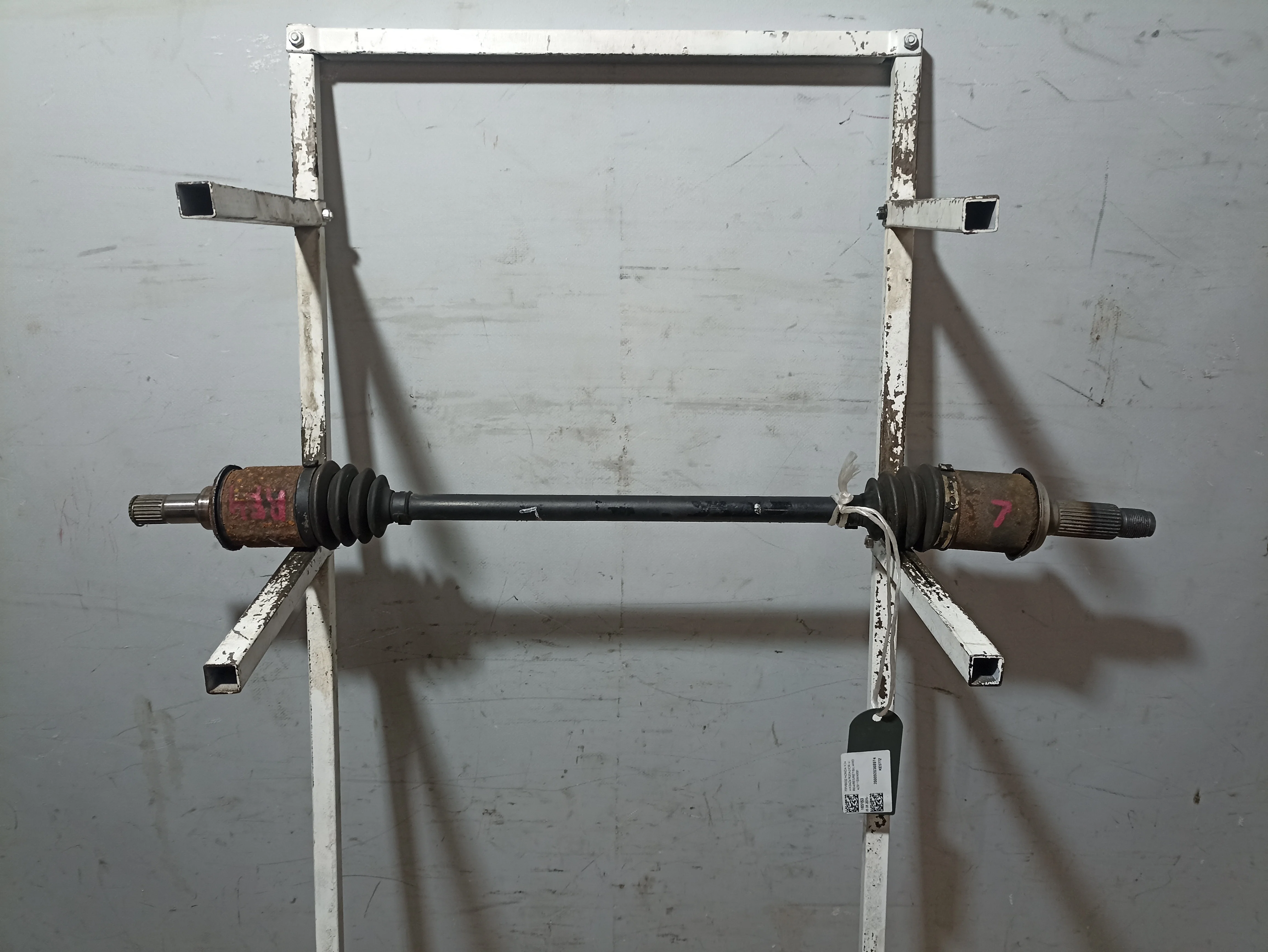 ПРИВОД HONDA ЗАД ЛЕВО 42311SWA000 KE577Z