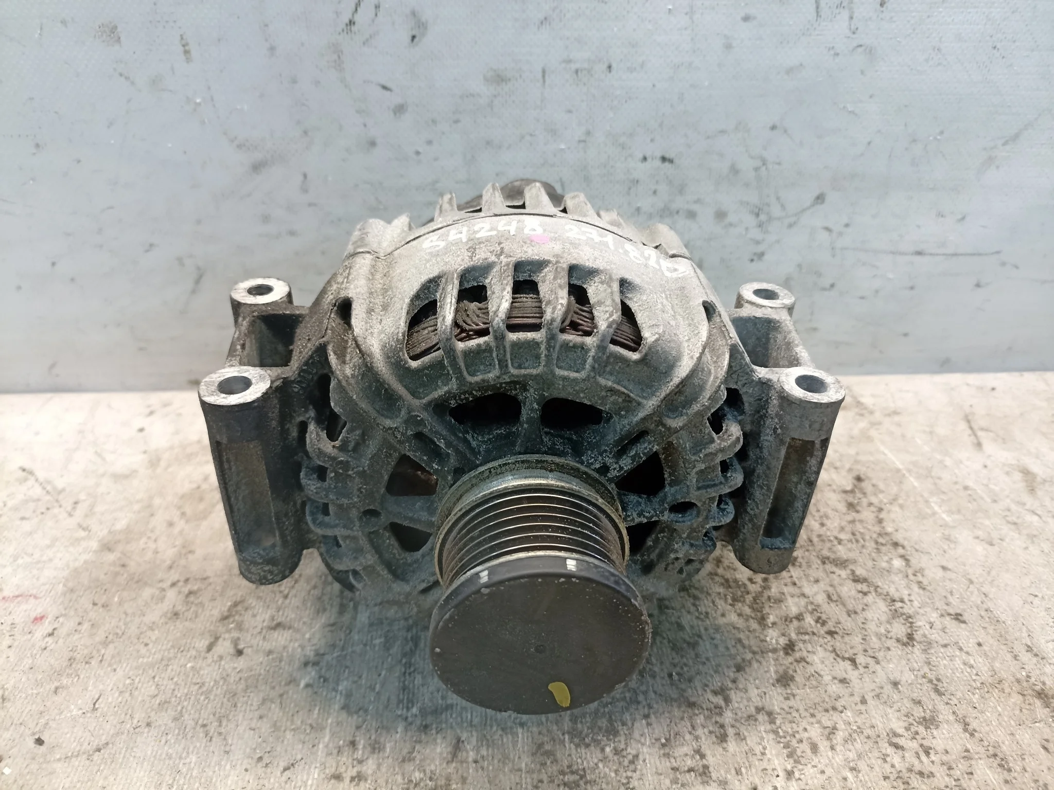 ГЕНЕРАТОР MERCEDES-BENZ A0009067902 S4248Z