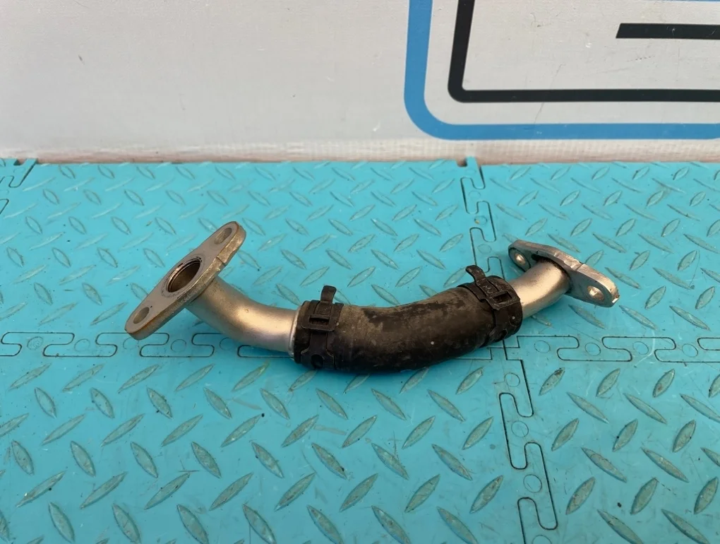 Трубка масляная Volkswagen Tiguan 2010 06H145735G 5N1 CCZC 2.0