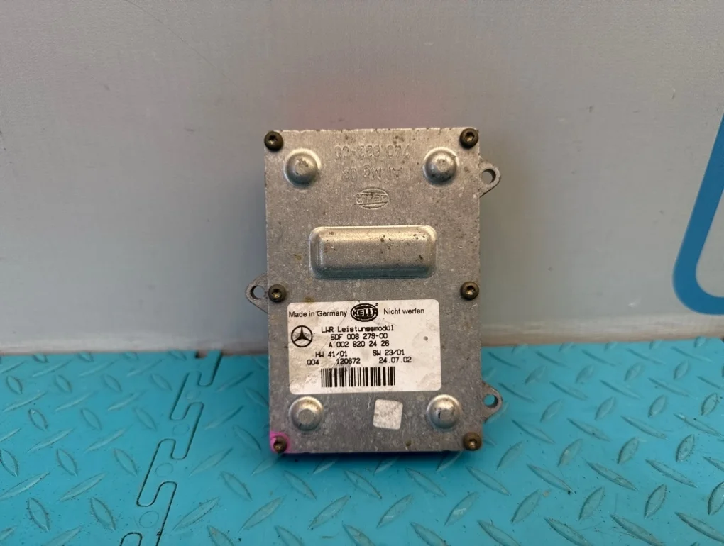 Блок фар Mercedes-Benz E-Class 2002 A0028202426 W211 112.949 3.2