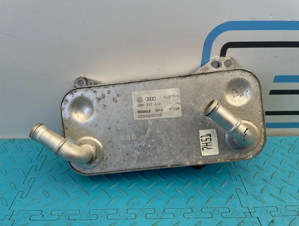 Теплообменник Volkswagen Tiguan 2010 0BH317019 5N1 CCZC 2.0