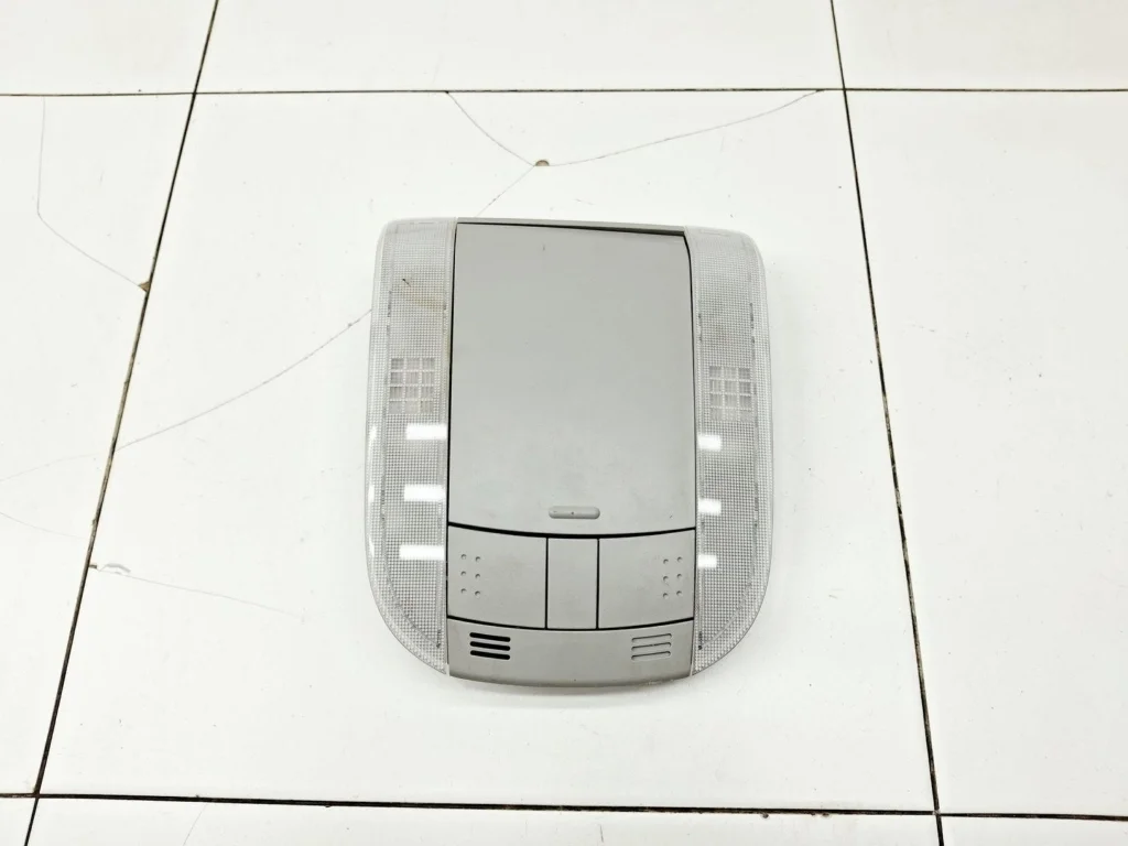 Плафон салонный Toyota Corolla 2008 E150