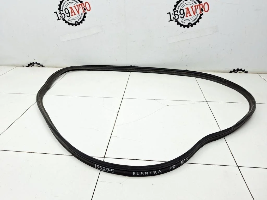 Уплотнитель багажника Hyundai Elantra 2009 HD