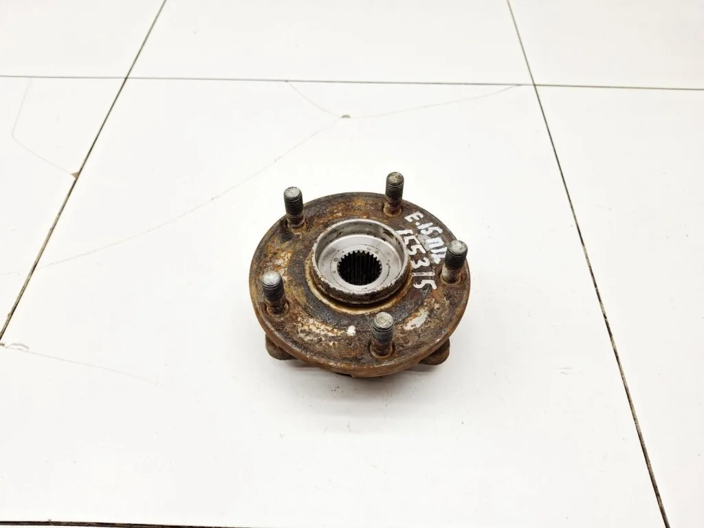 Ступица передняя Toyota Corolla 2008 E150