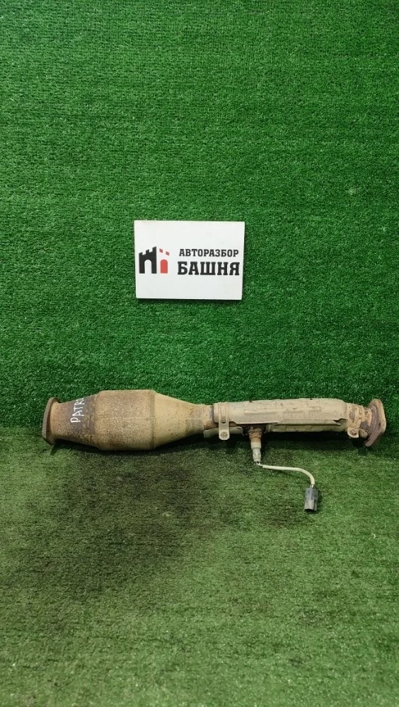 Труба приемная с катализатором Nissan Patrol 2011 200101LA0A Y62 VK56VD, правая