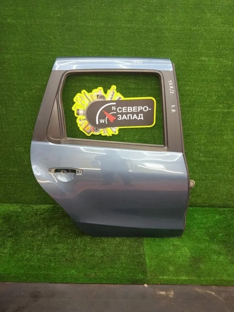 Дверь Nissan Terrano 2017 8210000Q1E D10 F4R, задняя правая