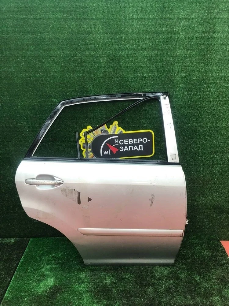 Дверь Lexus RX330 2004 6700348080 MCU38 3MZ, задняя правая