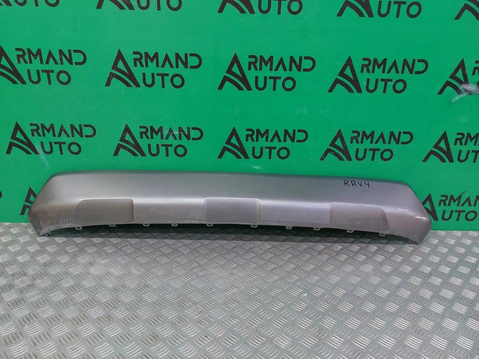 Накладка бампера Toyota RAV4 2018-нв 5 XA50