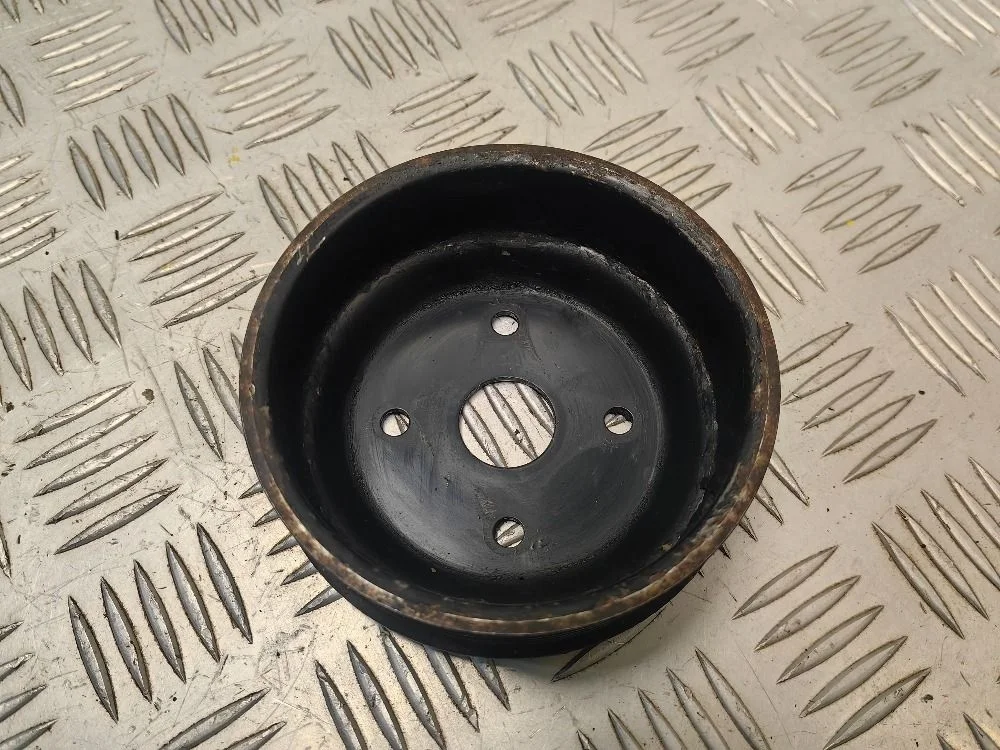 Шкив помпы Kia Sorento I