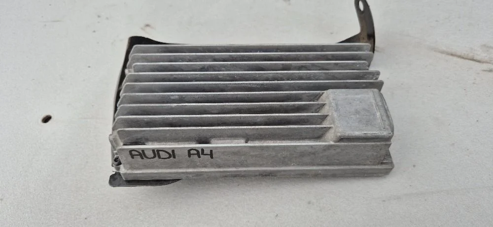 Усилитель акустической системы для Audi A4 (B8) 20