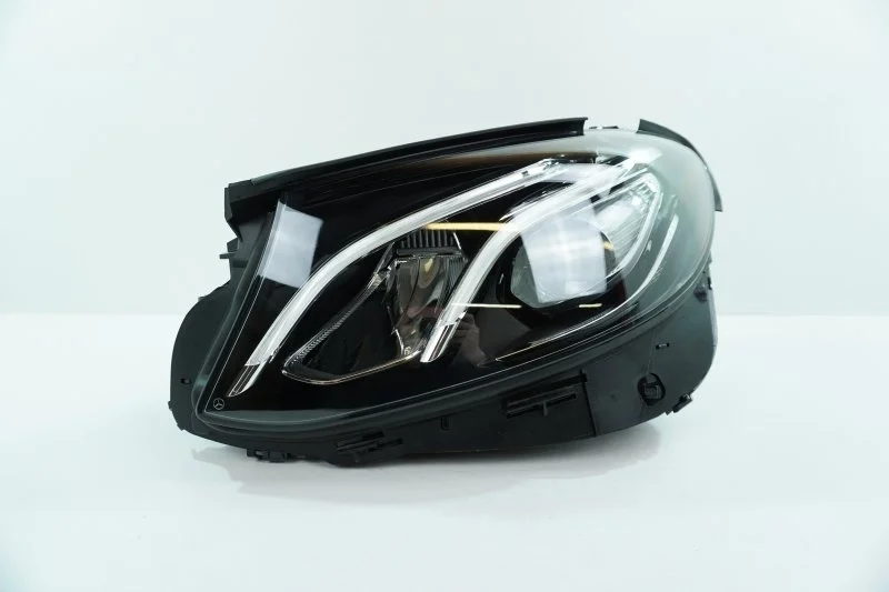 Фара Mercedes-Benz E-Class 2016-2020 A2139066501 W213, левая