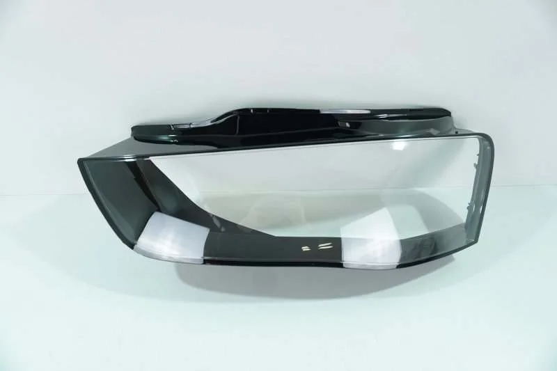 Стекло фары Audi A4 2011-2015 8K0941005C B8, левое