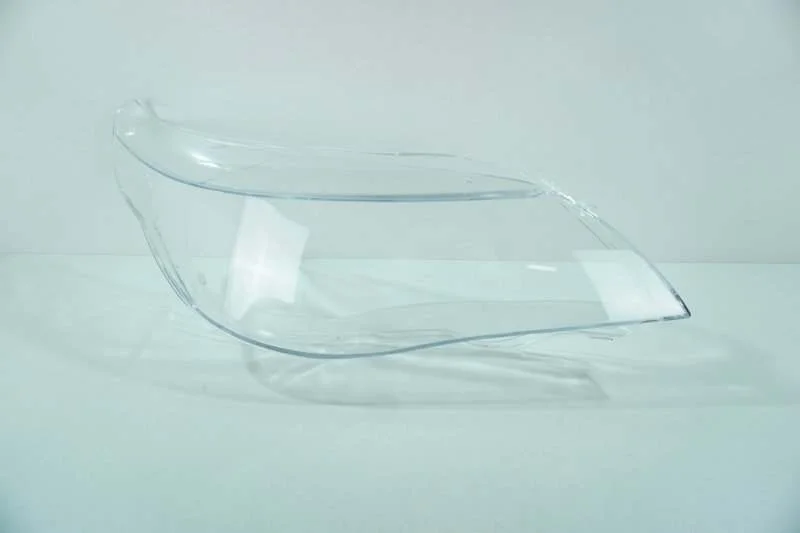 Стекло фары BMW 5er 2003-2010 63127165572 E60, правое