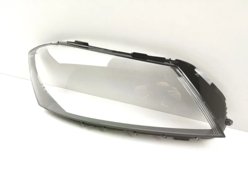 Стекло фары Volkswagen Passat 2011-2015 3AB941754 B7, правое