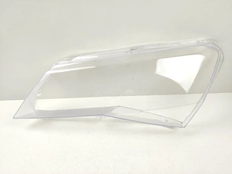 Стекло фары Skoda Superb 2015-2019 3V1941017 3V, левое