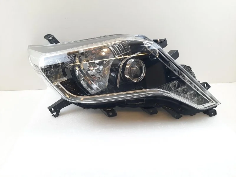 Фара Toyota Land Cruiser Prado 2013-2017 8114560J20 150, правая