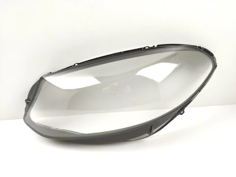 Стекло фары Mercedes-Benz B-class 2014-2018 A246906101 W246, левое