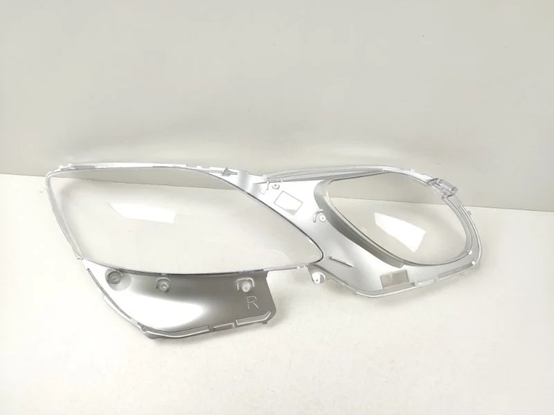 Стекло фары Lexus Gs 2004-2011 8114530B90 300, правое