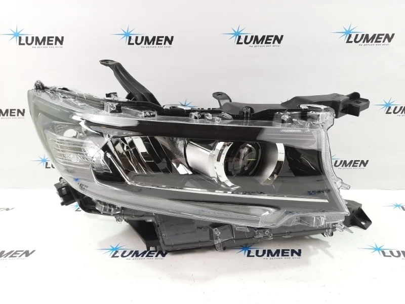 Фара Toyota Land Cruiser Prado 2018-2022 8114560N20 150, передняя правая