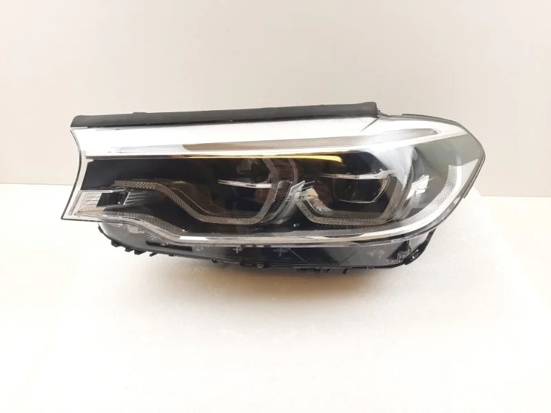 Фара BMW 5er 2016-2020 63117214961 G30, левая