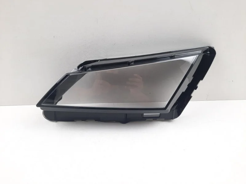 Стекло фары Skoda Kodiaq 2016-2021 565941015E 1, левое