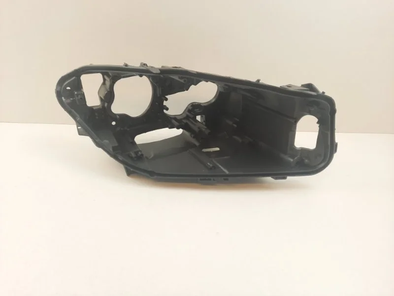 Корпус фары BMW 5er 2015-2017 63117352482 F10, правый