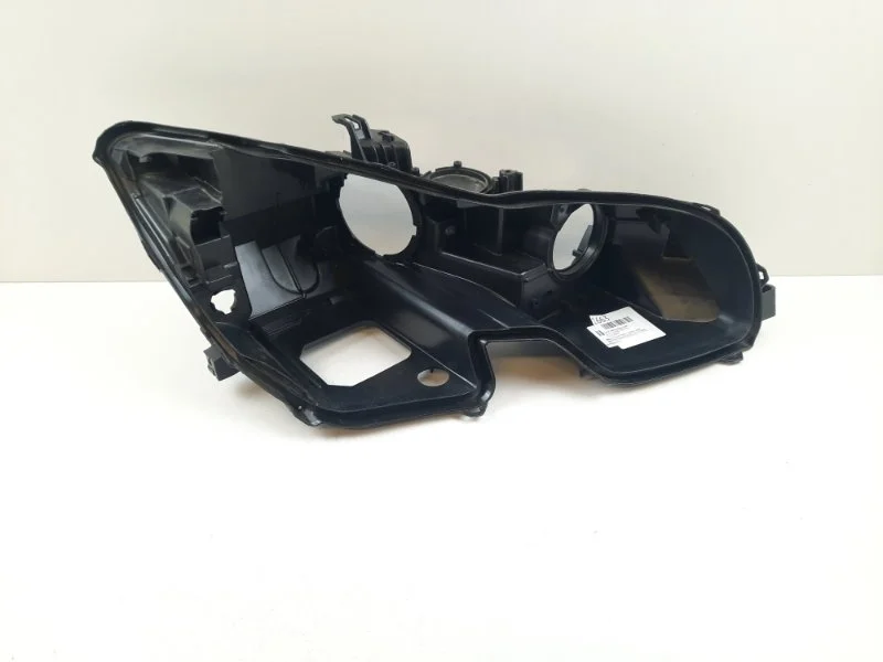 Корпус фары Lexus Gs 2004-2011 8114530B90 300, правый