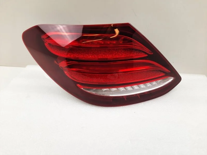 Фонарь Mercedes-Benz E-class 2016-2020 2139067700 W213, левый