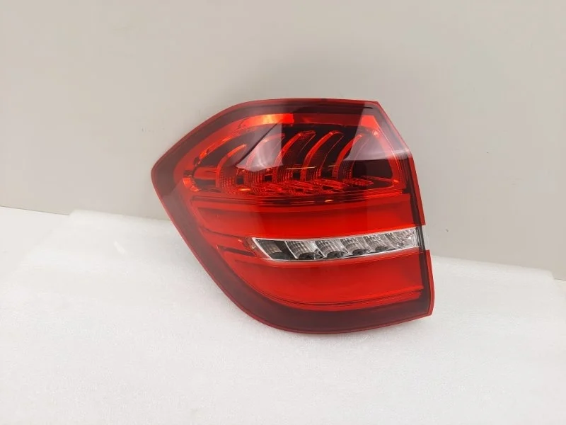 Фонарь Mercedes-Benz Gls-Class 2015-2019 1669060302 X166, левый