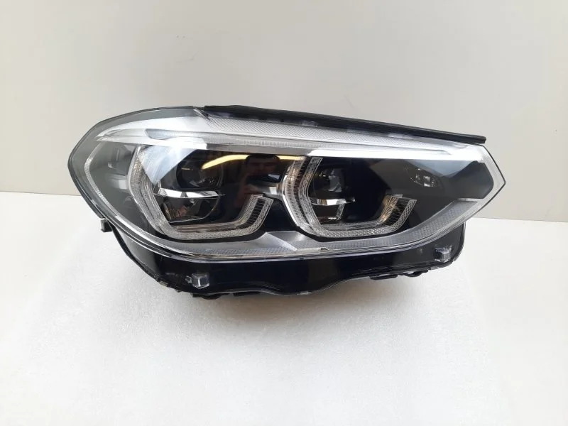 Фара BMW X3/X4 2017-2021 63117466120 G01/G02, правая