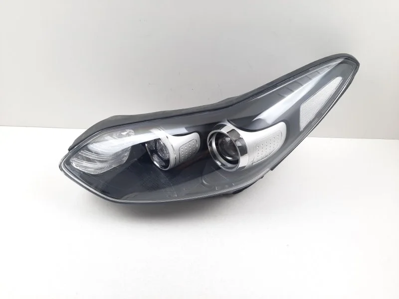 Фара KIA Sportage 2016-2018 92101F1010 4 QL, левая