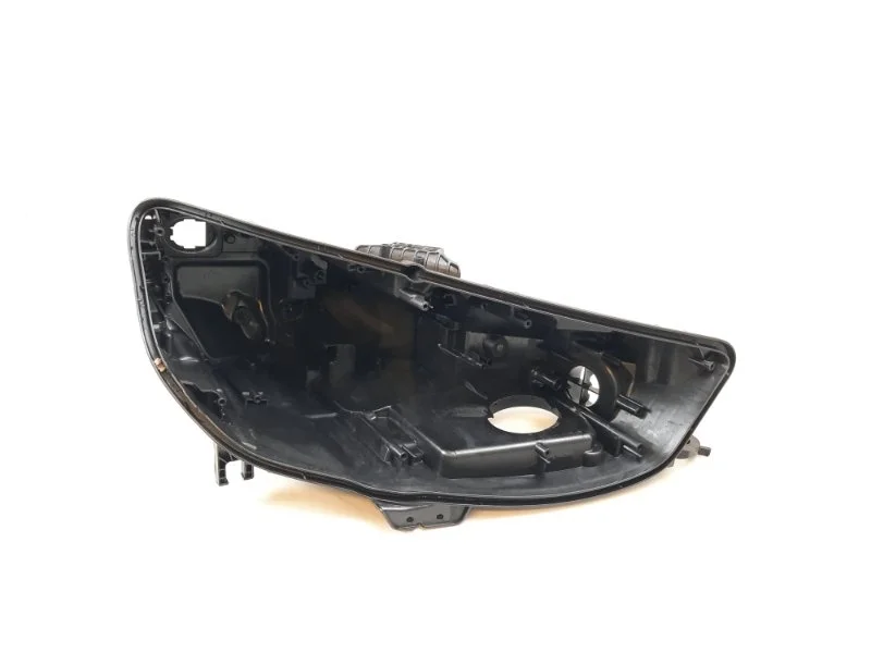Корпус фары Audi A4 2019-2023 8W0941034D B9, правый