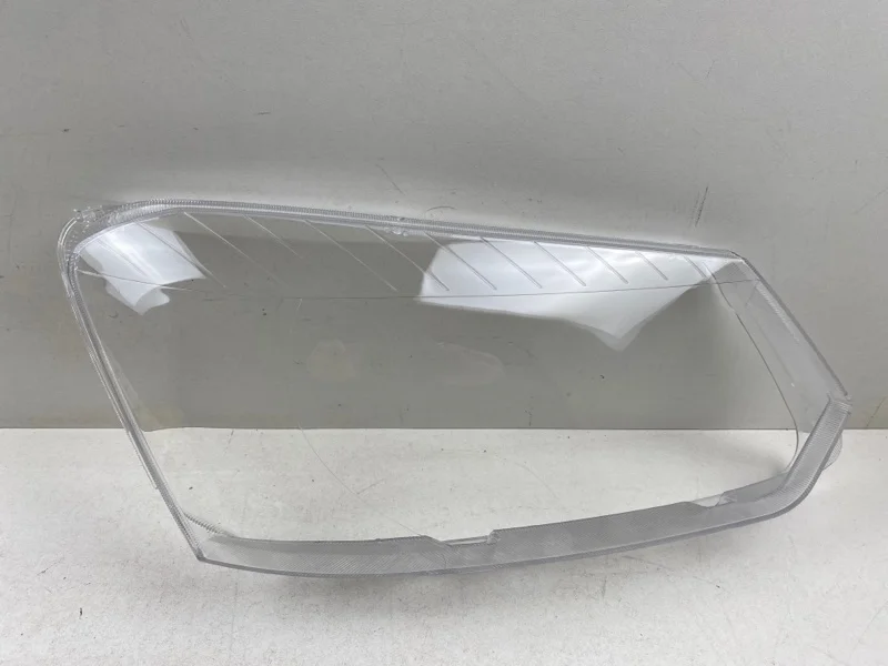 Стекло фары Skoda Yeti 2013-2017 5L1941016C 1, правое
