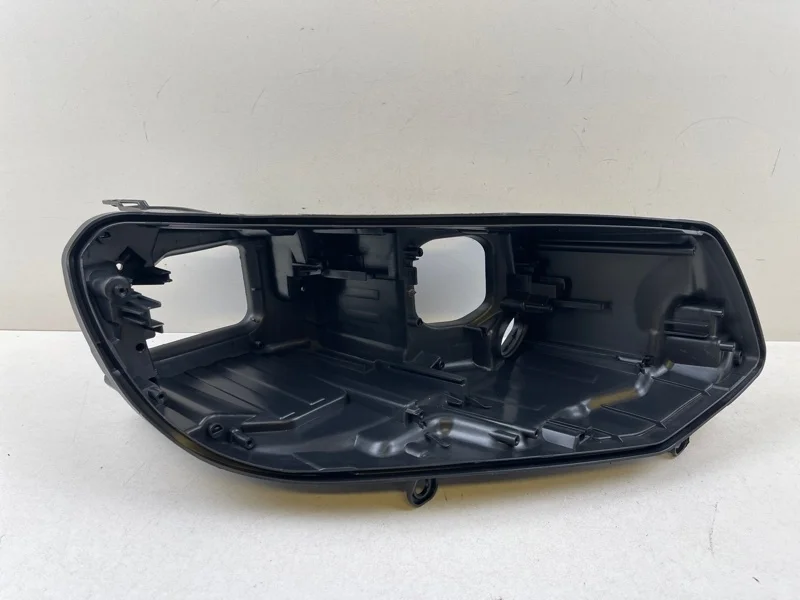 Корпус фары Volkswagen Touareg 2010-2014 7Р1941034 2, правый