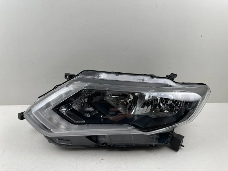 Фара Nissan X-Trail 2017-2022 260606FP1A T32, левая