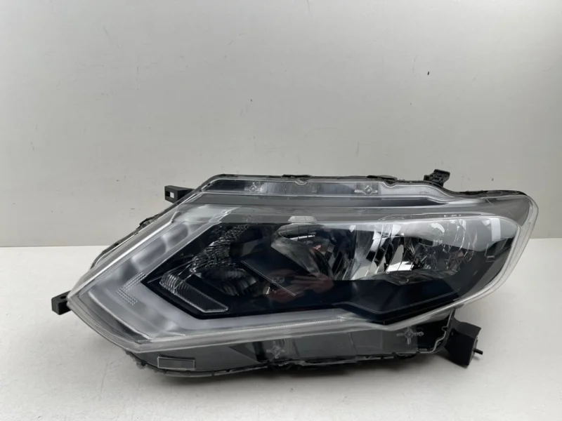 Фара Nissan X-Trail 2017-2022 260606FP1A T32, левая