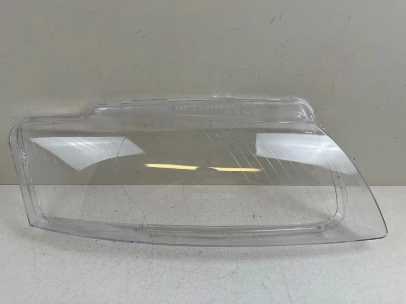 Стекло фары Audi A8 2002-2010 4E0941004BE D3, правое