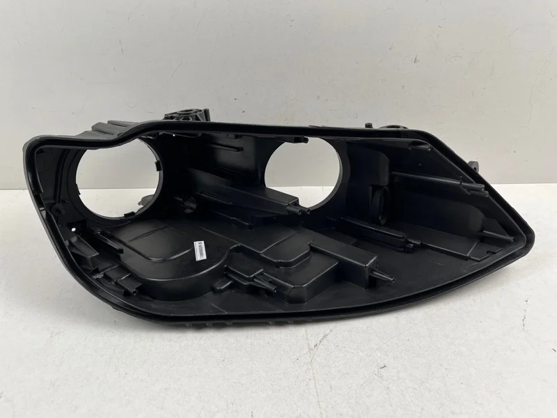 Корпус фары Volkswagen Jetta 2010-2016 5C7941005 6, правый