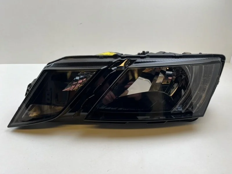 Фара SKODA Octavia 2017-2020 5E1941015C A7, левая