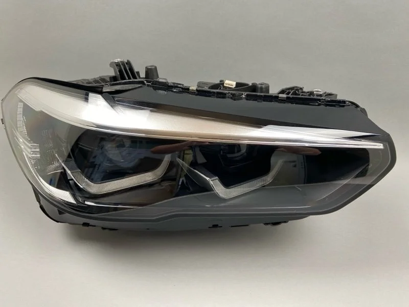 Фара BMW X5 2018-2023 63117933330 G05, правая
